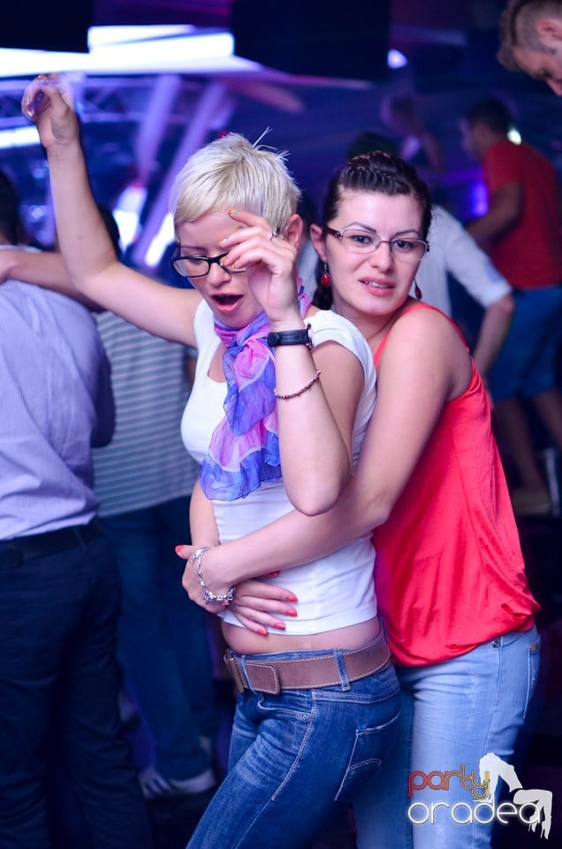 Summer Retro Night Fever Party,