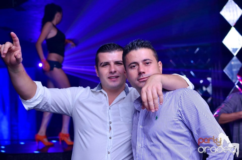 Summer Retro Night Fever Party,