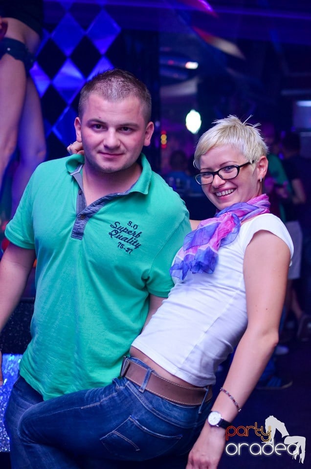 Summer Retro Night Fever Party,