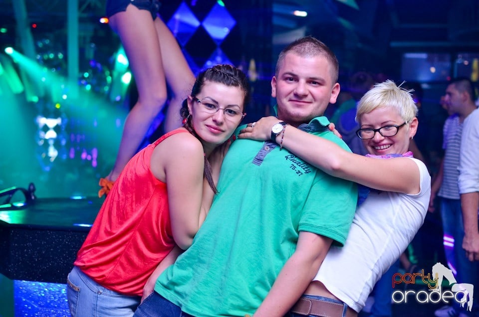 Summer Retro Night Fever Party,