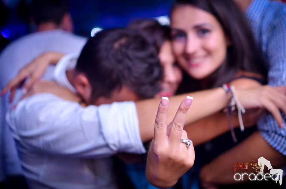 Summer Retro Night Fever Party,