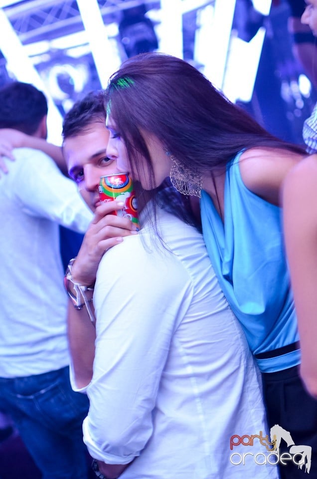 Summer Retro Night Fever Party,