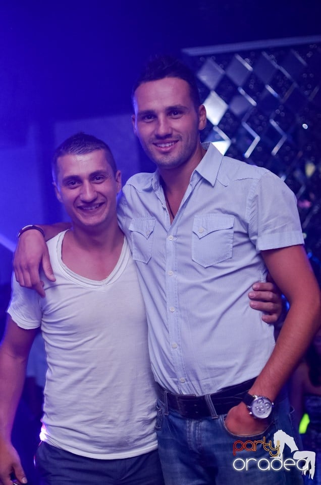 Summer Retro Night Fever Party, 