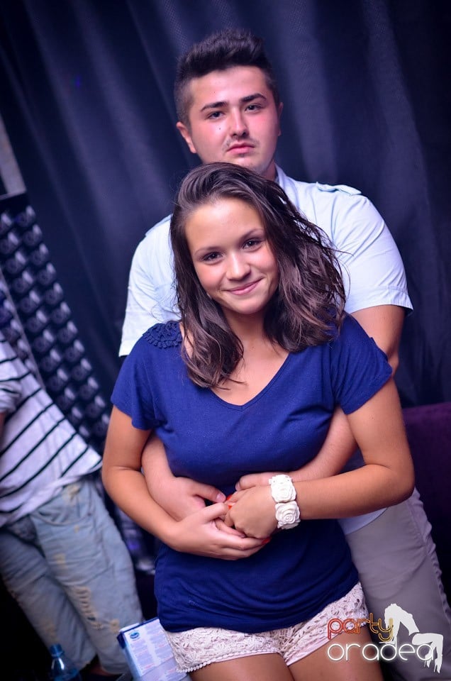 Summer Retro Night Fever @ The One,