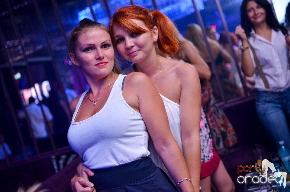 Summer Retro Night Fever @ The One,