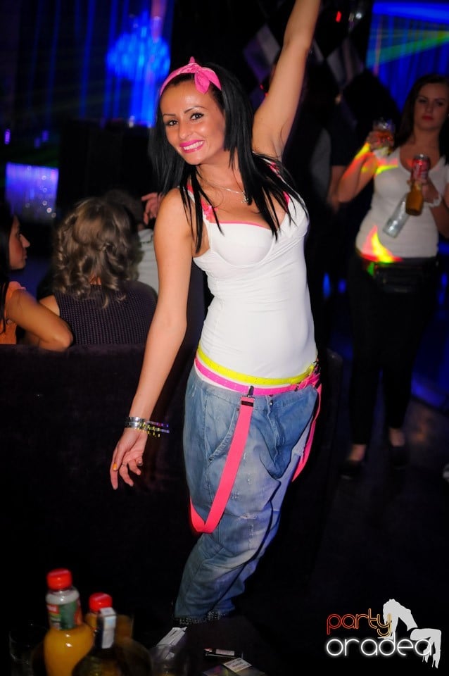 Summer Retro Night Fever @ The One, 