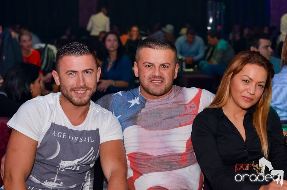 Summer Retro Night Fever, 