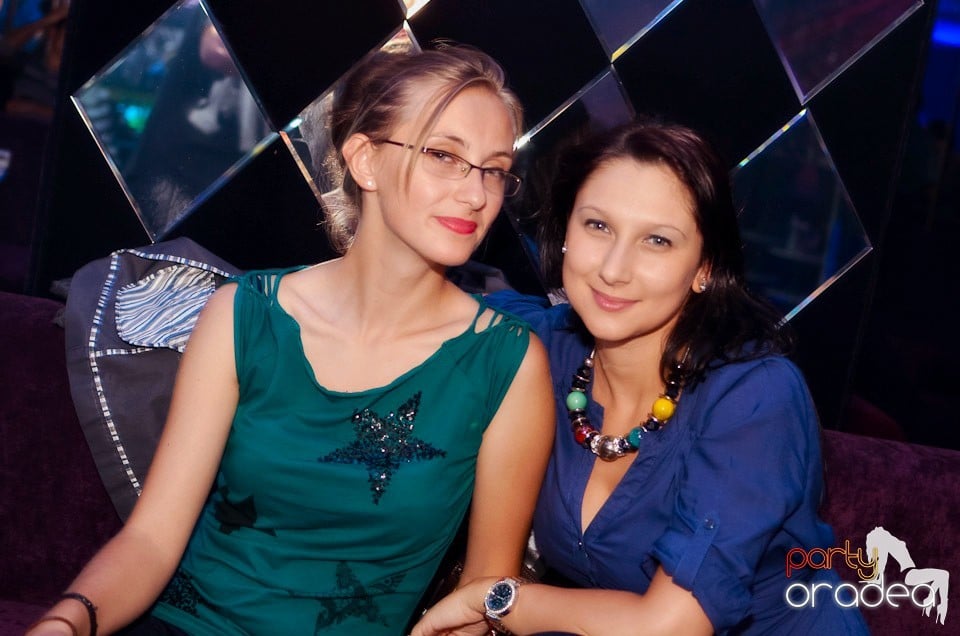 Summer Retro Night Fever, 