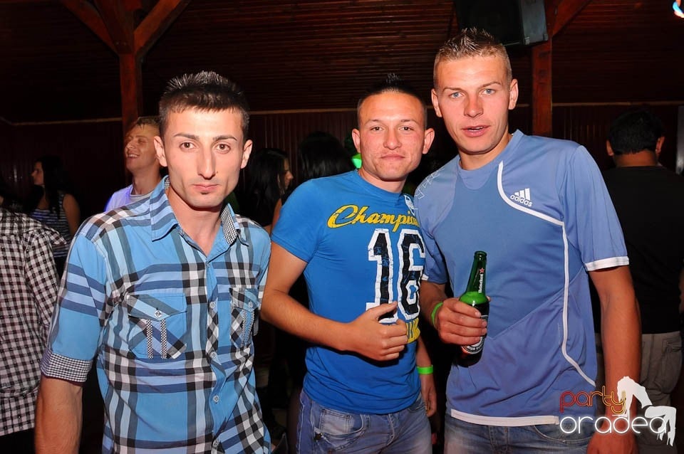Sunshine Party în Disco Faház,