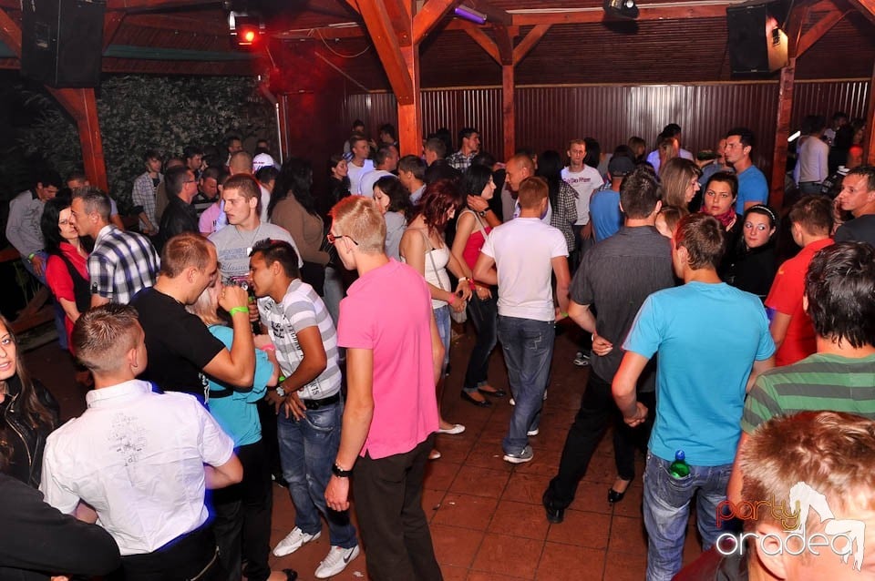 Sunshine Party în Disco Faház, 