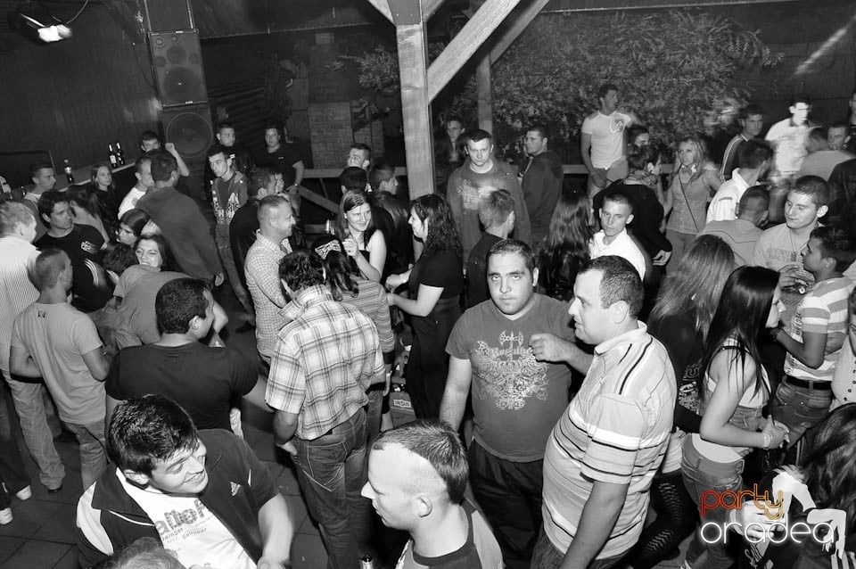 Sunshine Party în Disco Faház, 