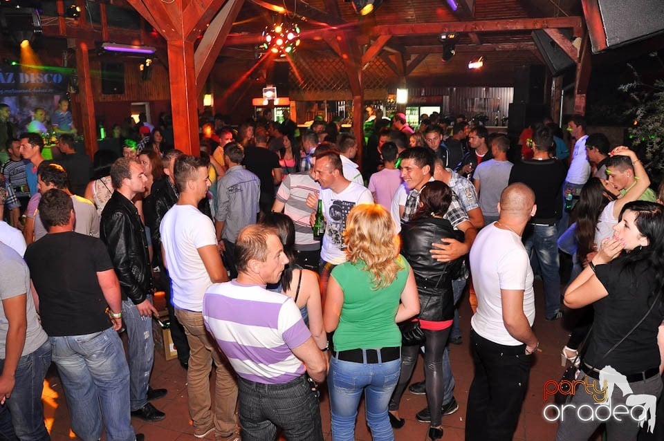 Sunshine Party în Disco Faház,