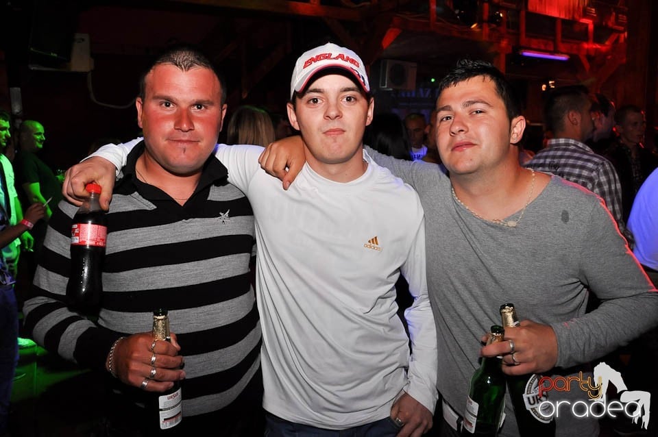 Sunshine Party în Disco Faház, 