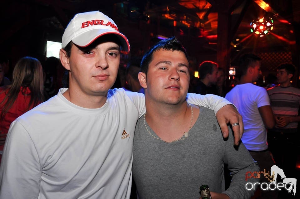 Sunshine Party în Disco Faház, 