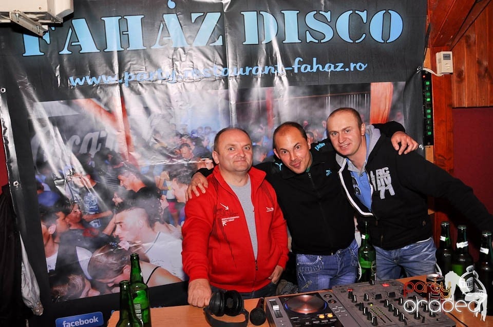 Sunshine Party în Disco Faház, 