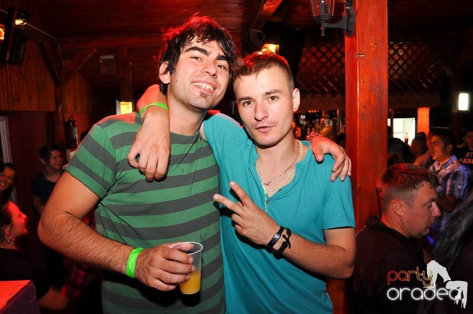 Sunshine Party în Disco Faház,
