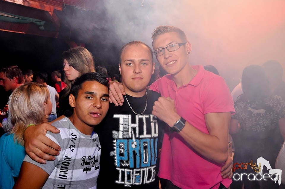 Sunshine Party în Disco Faház, 