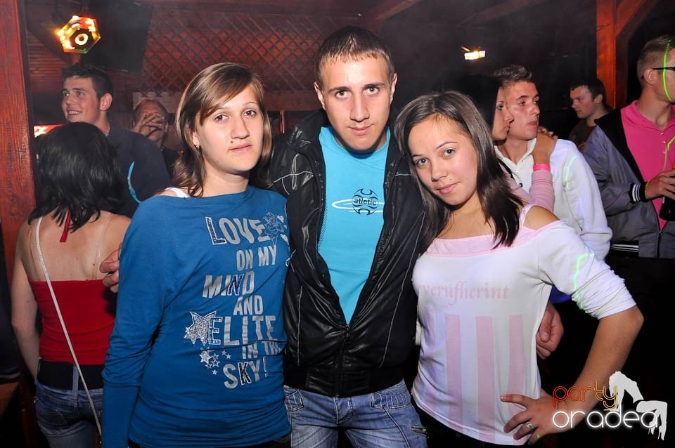 Sunshine Party în Disco Faház, 