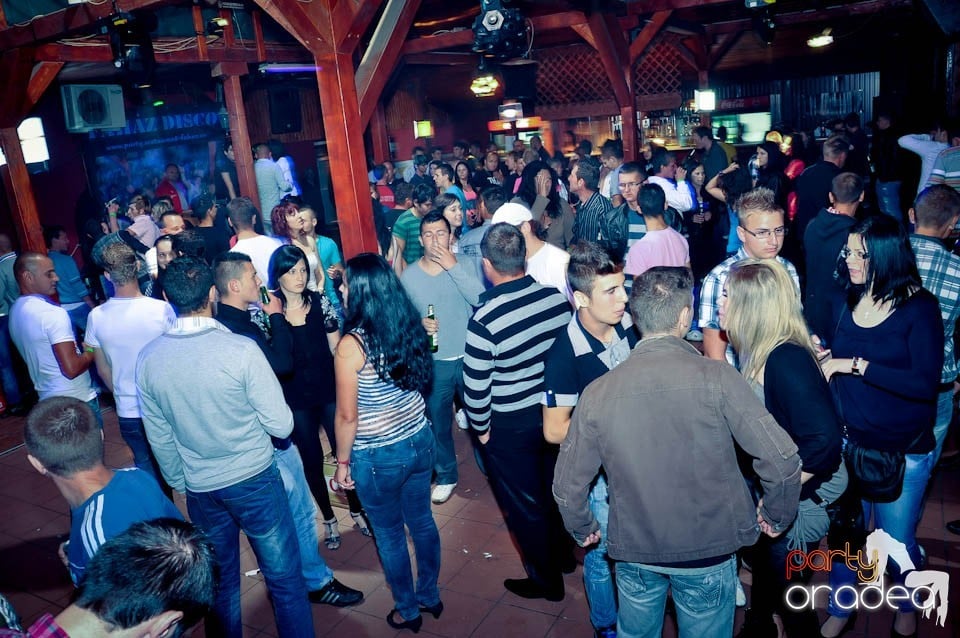 Sunshine Party în Disco Faház, 