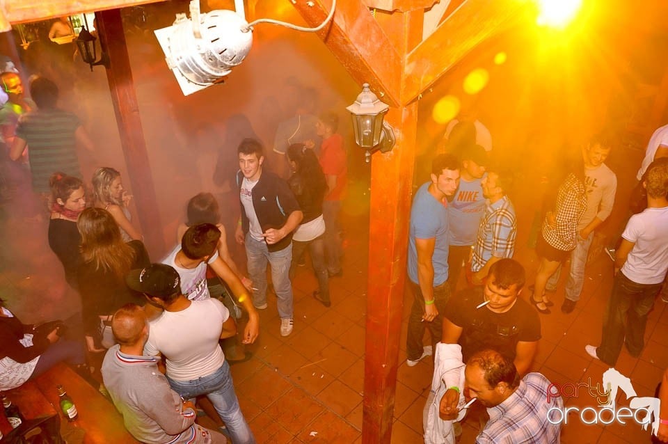 Sunshine Party în Disco Faház, 