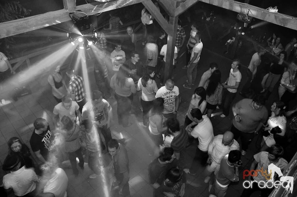 Sunshine Party în Disco Faház, 