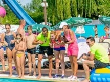 Super Distracţie la Piscină