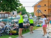 Super Distracţie la Piscină