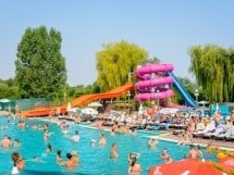 Super Distracţie la Piscină