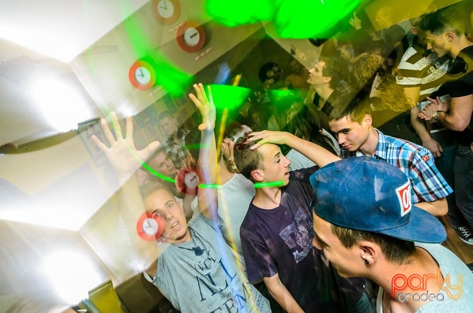Super Easter Party, 
