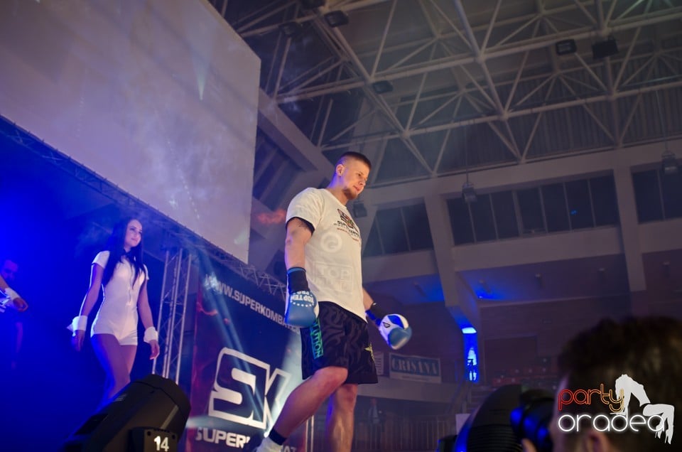 Super Kombat, Arena Antonio Alexe