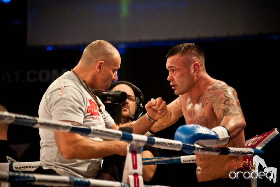 Super Kombat, Arena Antonio Alexe