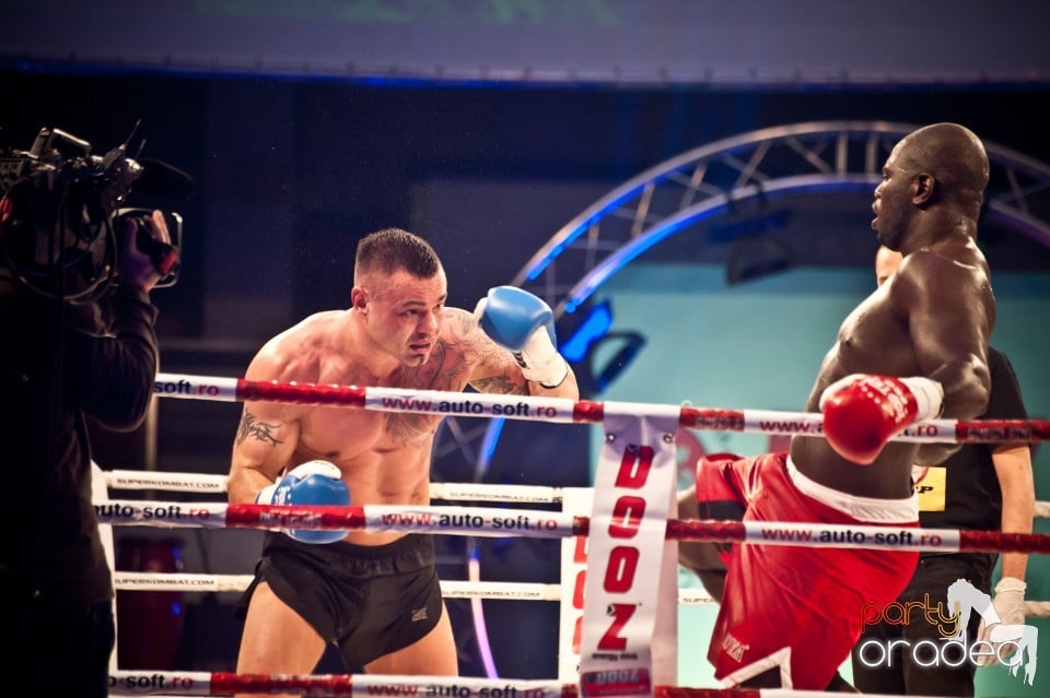 Super Kombat, Arena Antonio Alexe