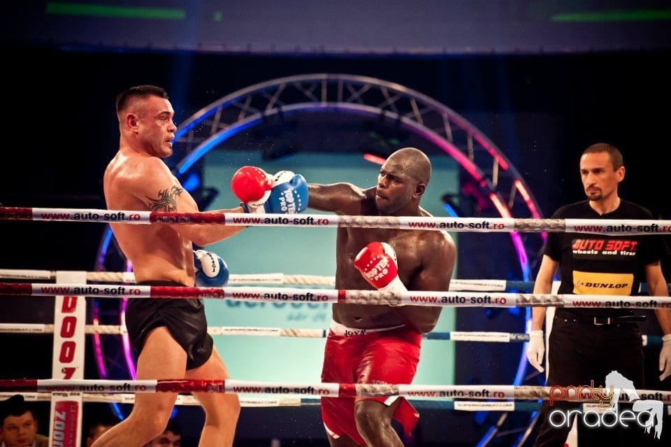 Super Kombat, Arena Antonio Alexe