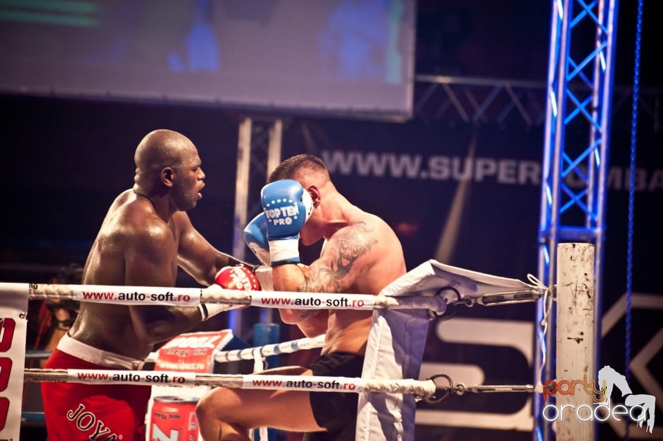 Super Kombat, Arena Antonio Alexe