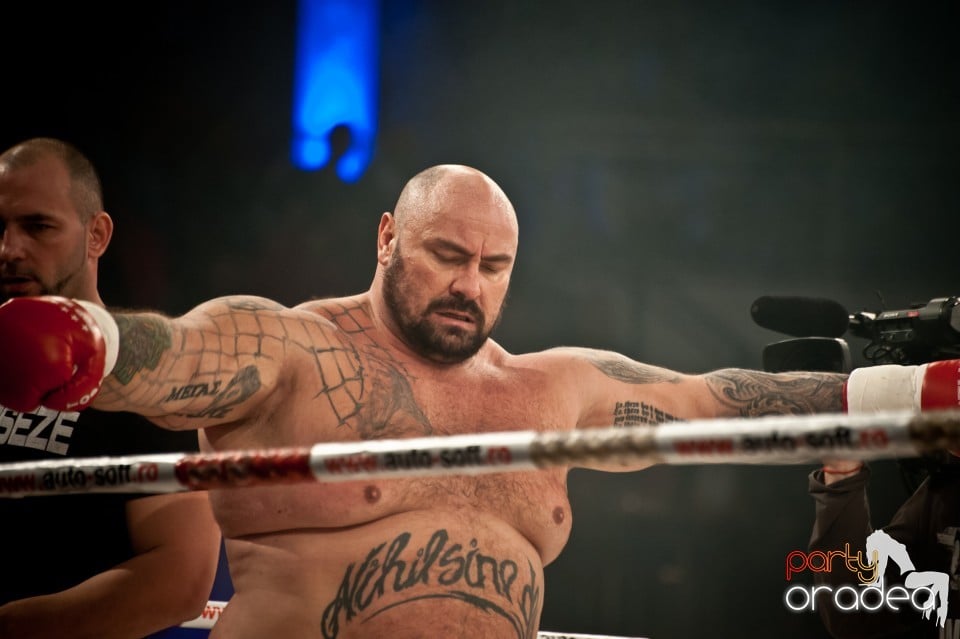 Super Kombat, Arena Antonio Alexe