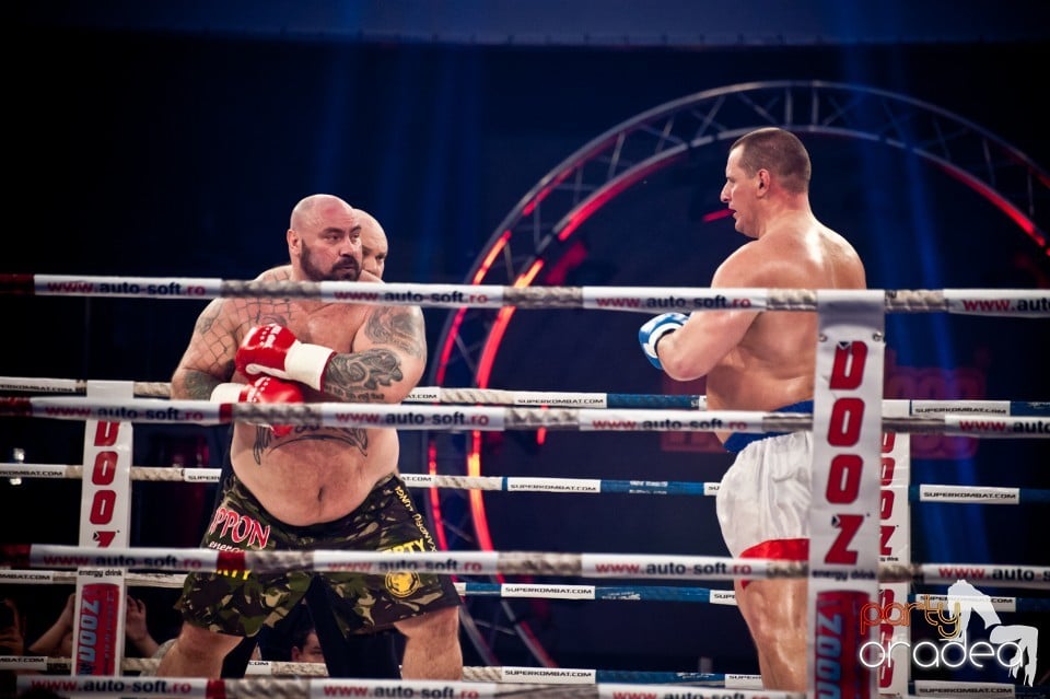 Super Kombat, Arena Antonio Alexe