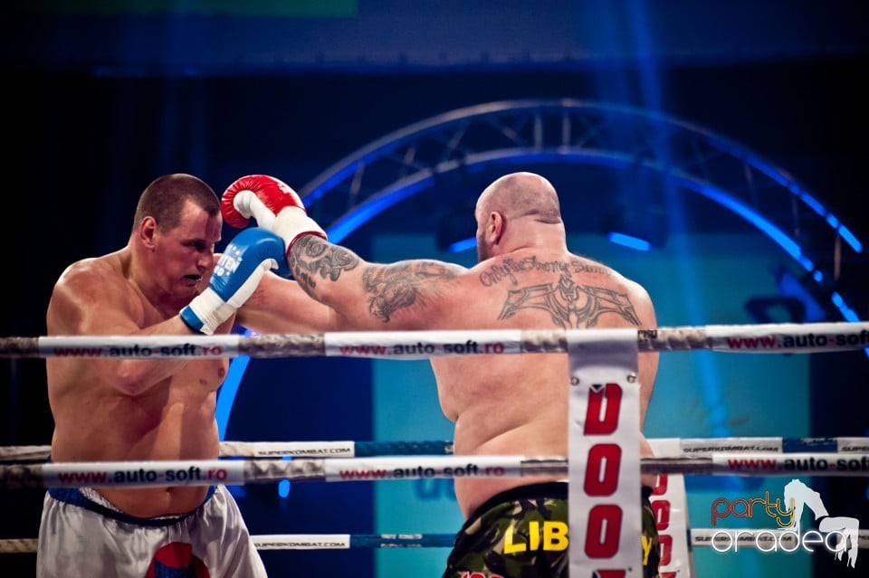 Super Kombat, Arena Antonio Alexe