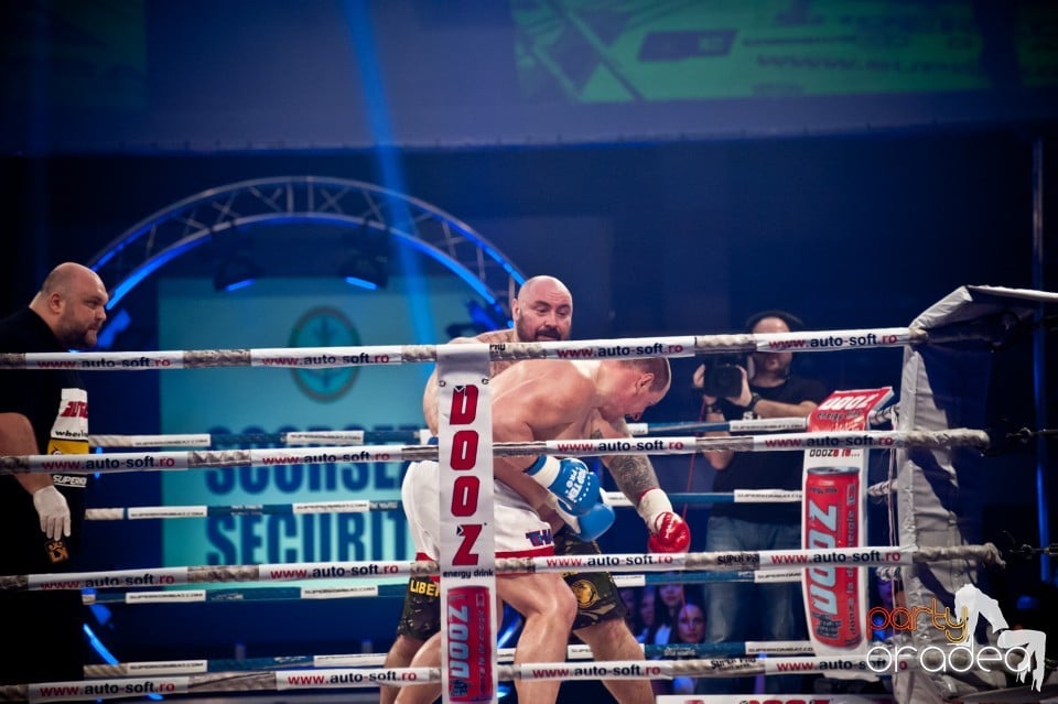 Super Kombat, Arena Antonio Alexe