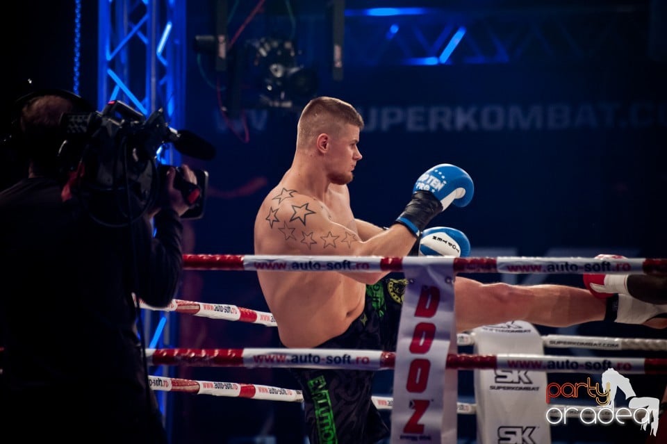 Super Kombat, Arena Antonio Alexe