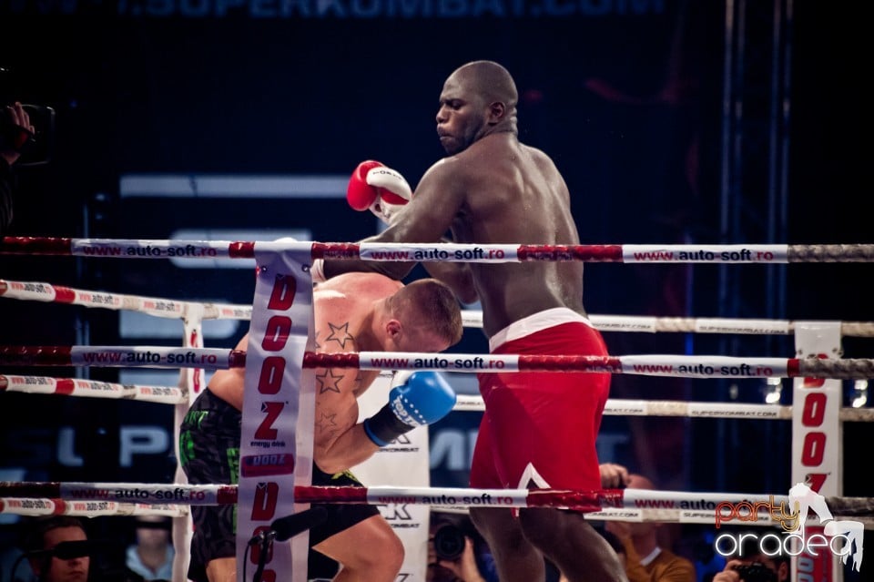 Super Kombat, Arena Antonio Alexe