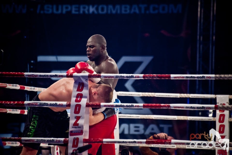 Super Kombat, Arena Antonio Alexe