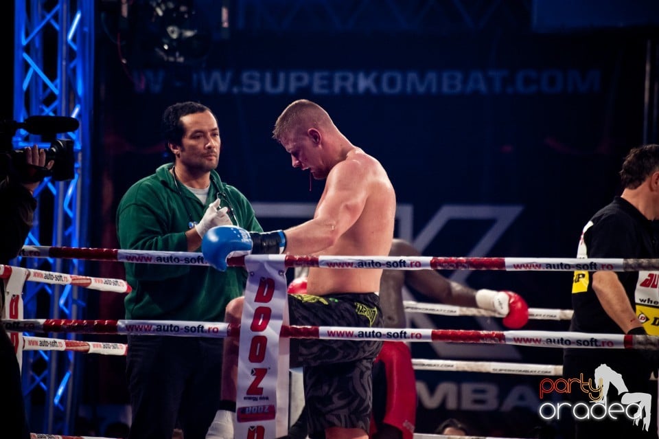 Super Kombat, Arena Antonio Alexe