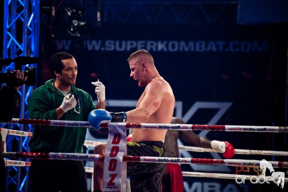 Super Kombat, Arena Antonio Alexe