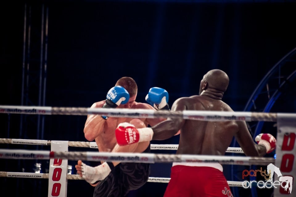 Super Kombat, Arena Antonio Alexe