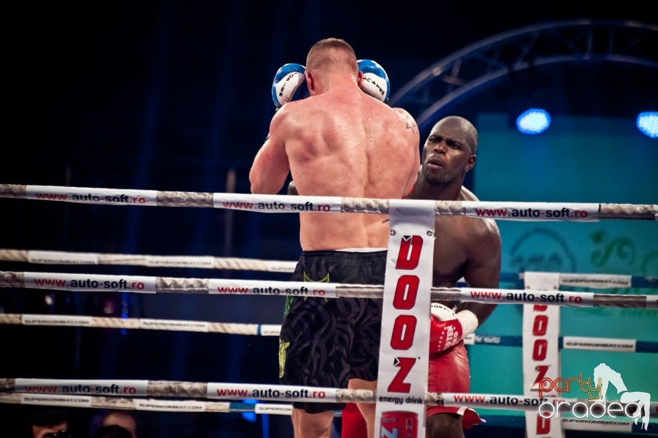 Super Kombat, Arena Antonio Alexe