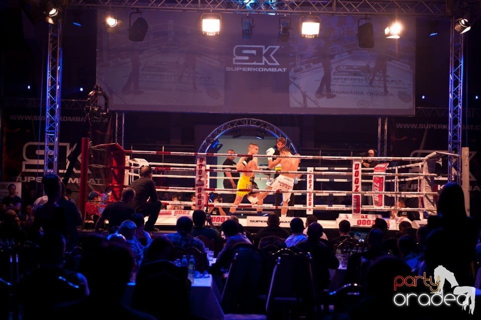 Super Kombat, Arena Antonio Alexe