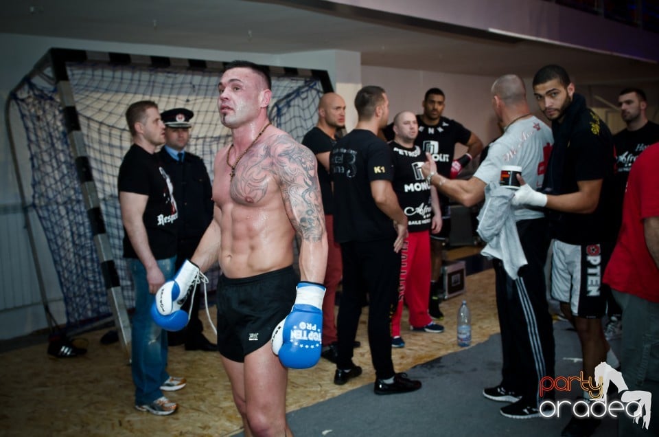 Super Kombat, Arena Antonio Alexe