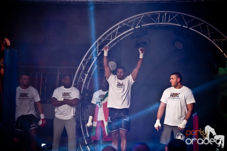 Super Kombat, Arena Antonio Alexe