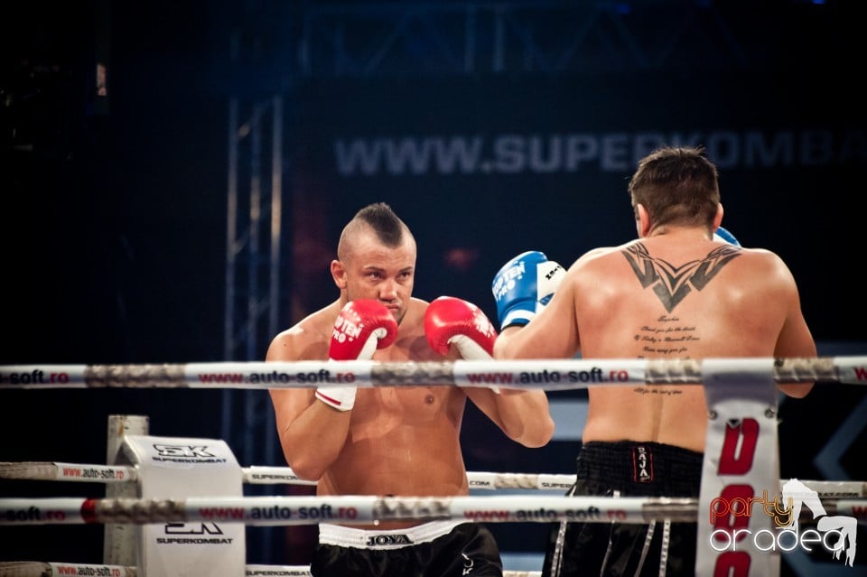 Super Kombat, Arena Antonio Alexe