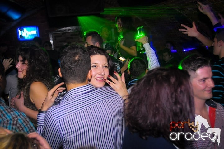 Super Party în Club Escape, 